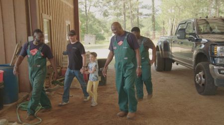 It's a big day at V-Squared Ranch with a visit from Shawn and Layla. (National Geographic for Disney)