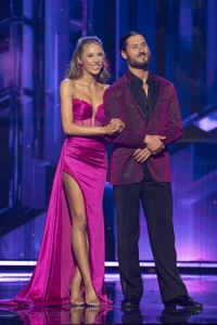 ALIX EARLE, VALENTIN CHMERKOVSKIY