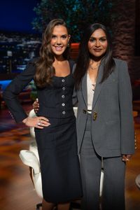KENDRA SCOTT, MINDY KALING