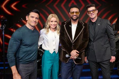 MARK CONSUELOS, KELLY RIPA, SHAGGY, ROBIN THICKE