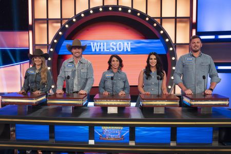 LAINEY WILSON, DEVLIN “DUCK” HODGES, MICHELLE WILSON, JANNA WILSON-SADLER, TAYLOR SADLER