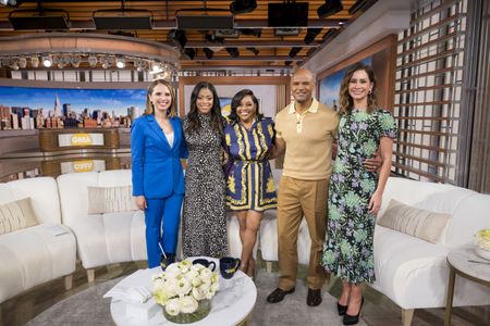 ELIZABETH SCHULZE, MORGAN NORWOOD, SHERRI SHEPHERD, DONDRE WHITFIELD, REBECCA JARVIS