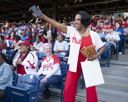SHERYL LEE RALPH
