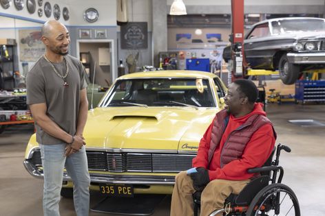 MOOKIE BETTS, DARYL "CHILL" MITCHELL