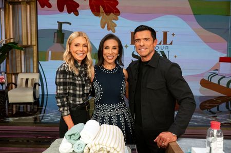 DR. JEANINE DOWNIE, KELLY RIPA, MARK CONSUELOS