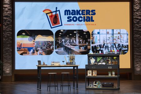 MAKERS SOCIAL