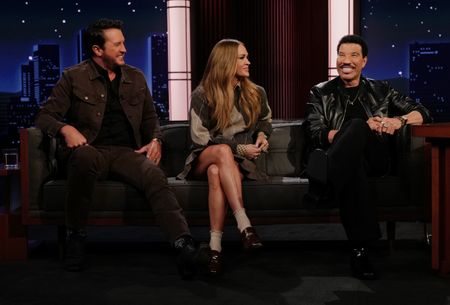 LUKE BRYAN, CARRIE UNDERWOOD, LIONEL RICHIE
