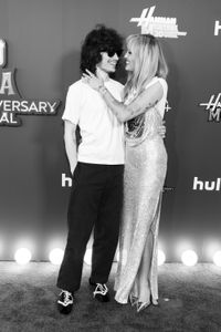 MAXX MORANDO, MILEY CYRUS