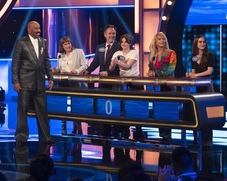 STEVE HARVEY, PATRICIA ARQUETTE, DAVID ARQUETTE, HARLOW JANE, ROSANNA ARQUETTE, COCO COX ARQUETTE