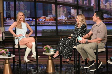 NIKKI GLASER, KELLY RIPA, MARK CONSUELOS