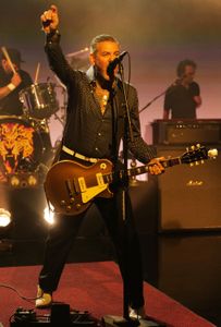 SOCIAL DISTORTION