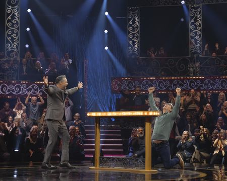NATE BARGATZE, TOM