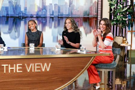 DOMINIQUE THORNE, SUNNY HOSTIN, ALYSSA FARAH GRIFFIN