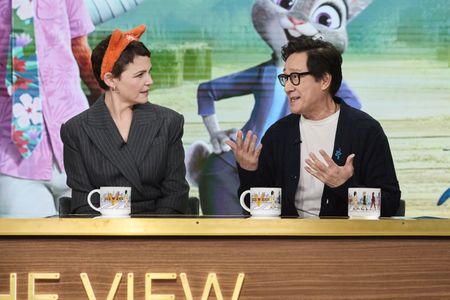 GINNIFER GOODWIN, KE HUY QUAN