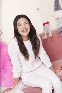 SCARLETT ESTEVEZ