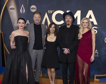 TAMMY STEWART, MARK COLLIE, CONNIE ANGLAND, BILLY BOB THORNTON, CARTER FAITH