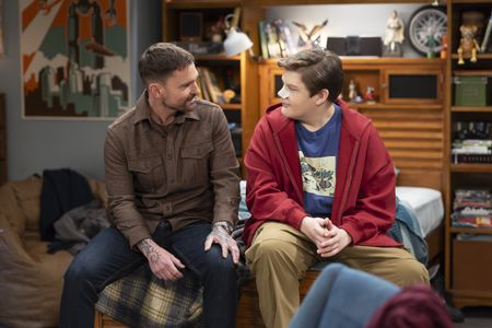 SEANN WILLIAM SCOTT, MAXWELL SIMKINS