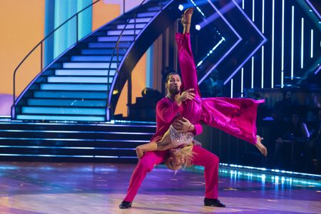 VALENTIN CHMERKOVSKIY, ALIX EARLE