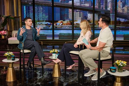 CHRISTOPHER ABBOTT, KELLY RIPA, MARK CONSUELOS