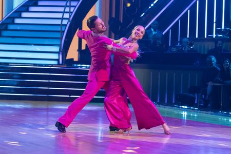 VALENTIN CHMERKOVSKIY, ALIX EARLE