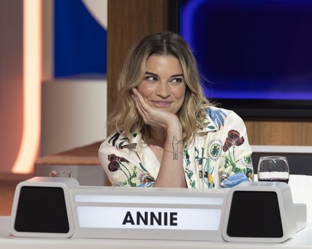 ANNIE MURPHY