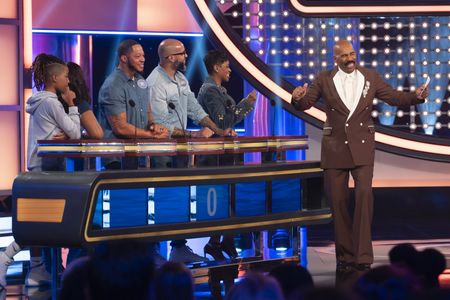 DALLAS COOK, TREY TAYLOR, KENDALL TAYLOR, FANTASIA BARRINO, STEVE HARVEY