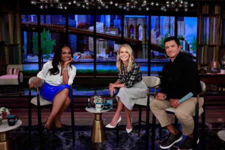 SHERYL LEE RALPH, KELLY RIPA, MARK CONSUELOS
