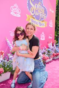 ILIZA SHLESINGER