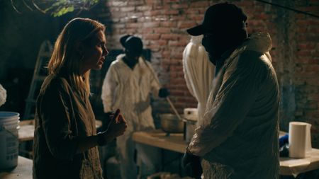 Mariana van Zeller watches as 08 and the cartel members get to work producing fentanyl in a hidden lab in Culiacán, Mexico. (National Geographic)