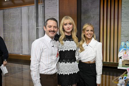 ELIJAH WOOD, KATHRYN NEWTON, SARAH MICHELLE GELLAR