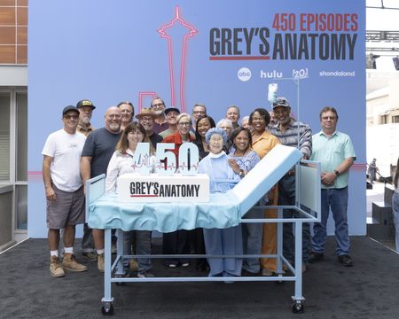 BETSY BEERS (EXECUTIVE PRODUCER), SHONDA RHIMES (EXECUTIVE PRODUCER), KATHY C. AN, CHANDRA WILSON, JAMES PICKENS JR.