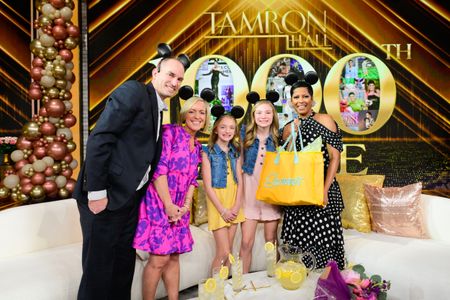 MIKE OBERT, JESS OBERT, PRESLEY OBERT, PAYTON OBERT, TAMRON HALL