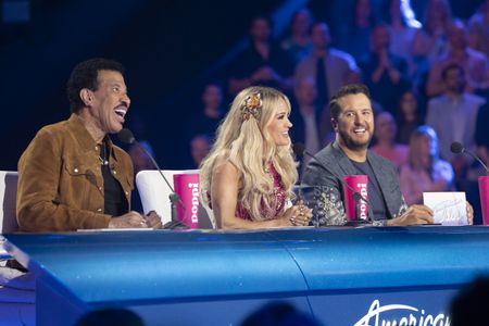 LIONEL RICHIE, CARRIE UNDERWOOD, LUKE BRYAN