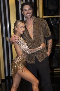 DANIELLA KARAGACH, DYLAN EFRON