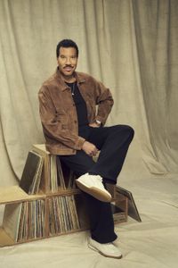 LIONEL RICHIE