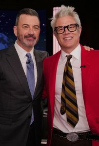 JIMMY KIMMEL, JOHNNY KNOXVILLE