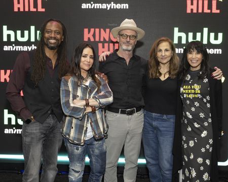 SALADIN K. PATTERSON (EXECUTIVE PRODUCER), PAMELA ADLON, TOBY HUSS, KATHY NAJIMY, LAUREN TOM