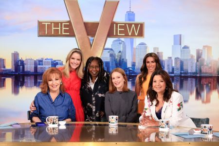 JOY BEHAR, SARA HAINES, WHOOPI GOLDBERG, JULIANNE MOORE, ALYSSA FARAH GRIFFIN, ANA NAVARRO