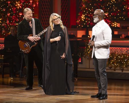 DEREK TRUCKS, SUSAN TEDESCHI, BEBE WINANS