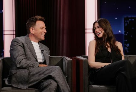EWAN MCGREGOR, ANNE HATHAWAY