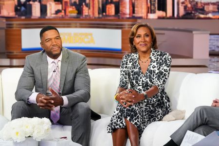 MICHAEL STRAHAN, ROBIN ROBERTS