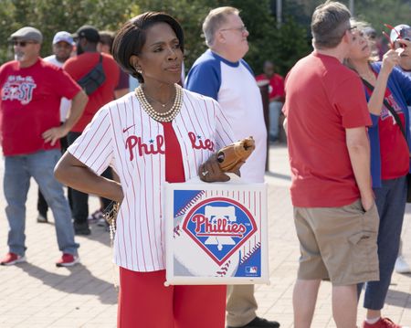 SHERYL LEE RALPH