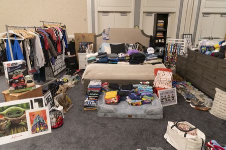 EXTREME MAKEOVER: HOME EDITION