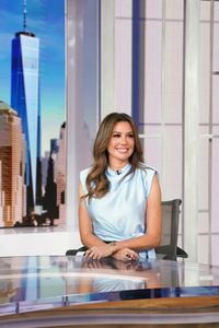 LESLIE LOPEZ