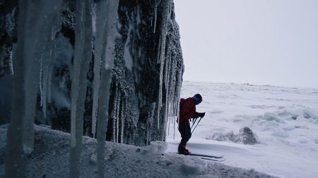 Sarah McNair Landry skiing in the arctic on an expedition across the northwest passage.  (Mandatory photo credit: Sarah McNair Landry)