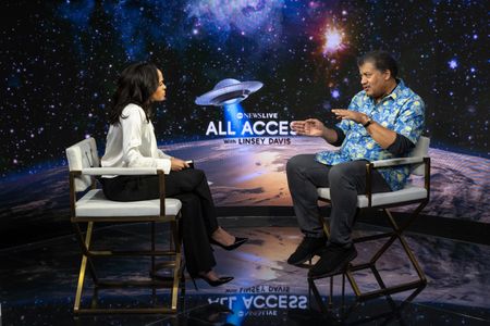 LINSEY DAVIS, NEIL DEGRASSE TYSON