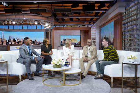 MICHAEL STRAHAN, ROBIN ROBERTS, LARA SPENCER, DONALD FAISON, ZACH BRAFF