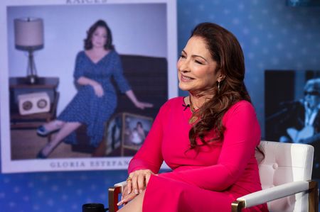 GLORIA ESTEFAN