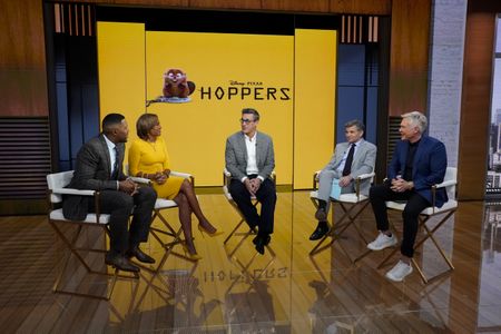 MICHAEL STRAHAN, ROBIN ROBERTS, JON HAMM, GEORGE STEPHANOPOULOS, SAM CHAMPION