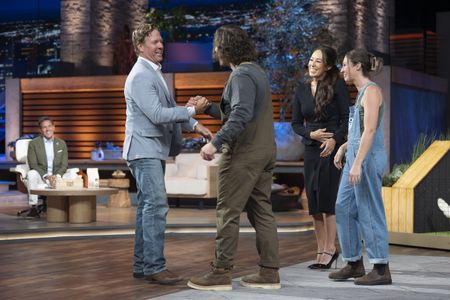 DANIEL LUBETZKY, CHIP GAINES, JOANNA GAINES, AMY VAN LEUVEN
